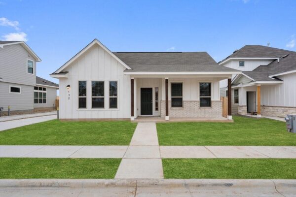132 Condesa St, Kyle