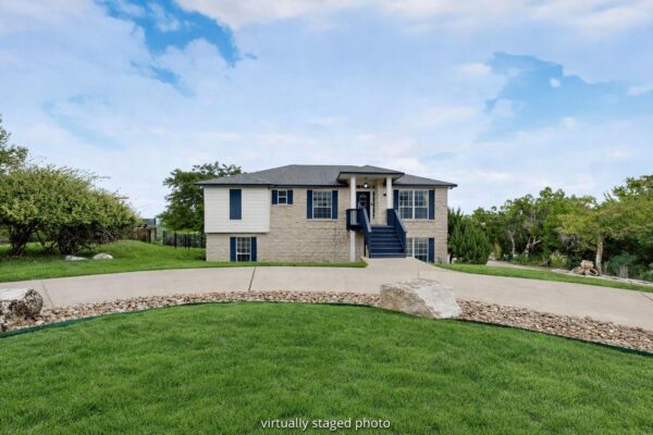 21200 High Dr, Lago Vista