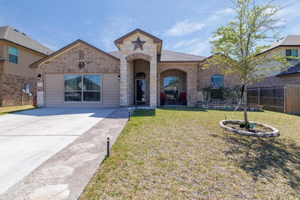 302 Paddock Ln, Killeen