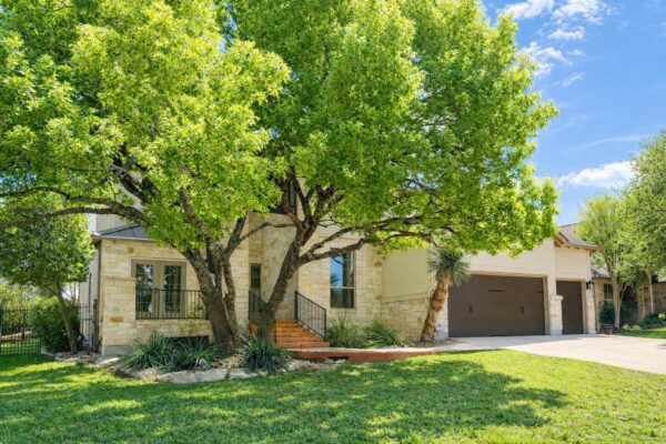 1813 Harvest Dance Dr, Leander