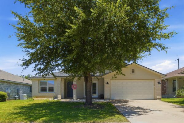 3933 Rolling Canyon Trl, Round Rock