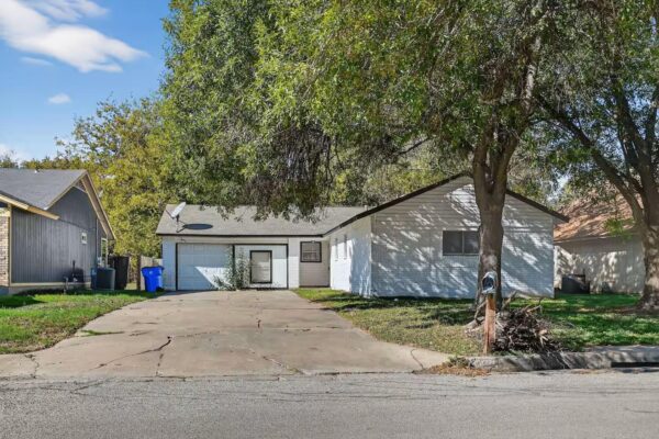 16402 Parkway Dr, Pflugerville