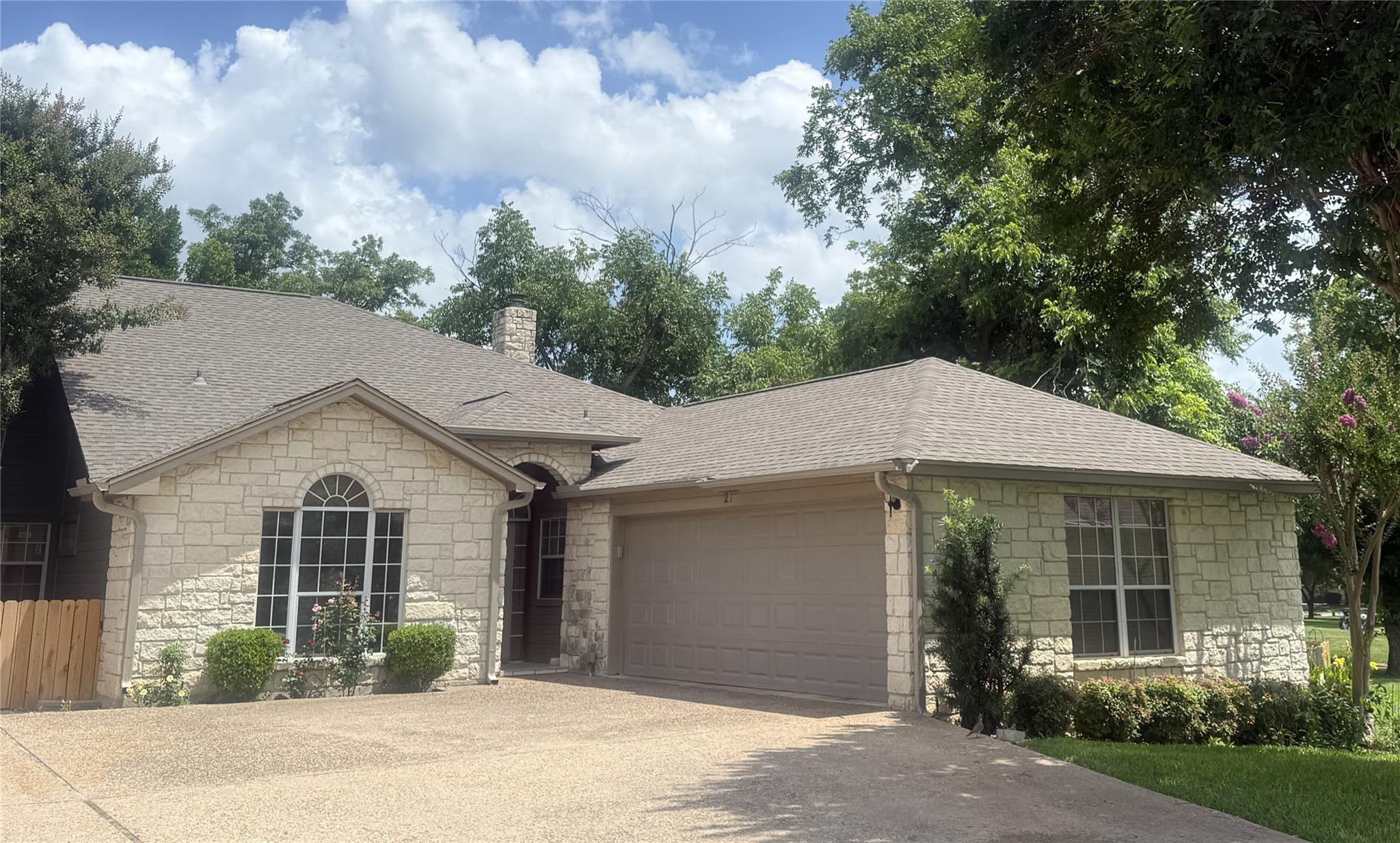 21 Augusta Dr, Marble Falls, TX 78654