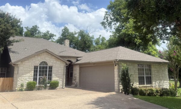 21 Augusta Dr, Marble Falls