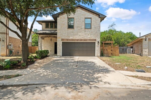 10936 Short Springs Dr, Austin