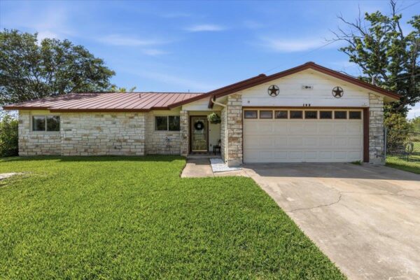 102 Lambs Trl, Buda