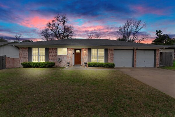 2009 Northridge Dr, Austin