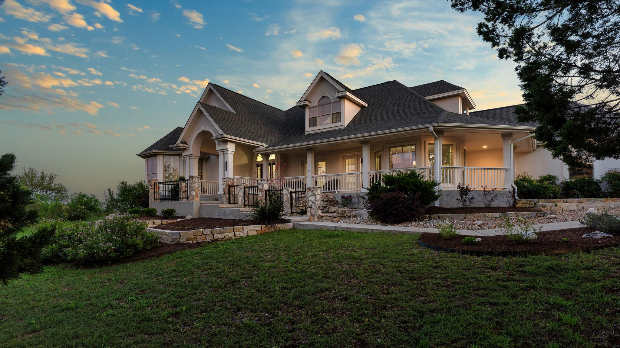 250 Goodnight Trl, Dripping Springs, TX 78620