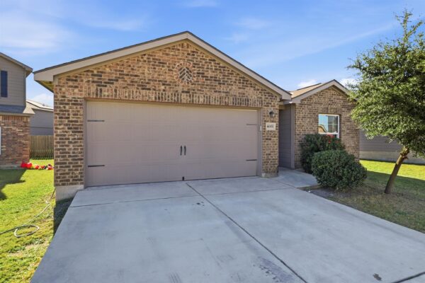 4001 Cressler Ln #15G, Jarrell