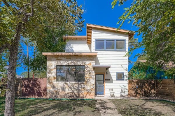 1800 E 14th St, Austin
