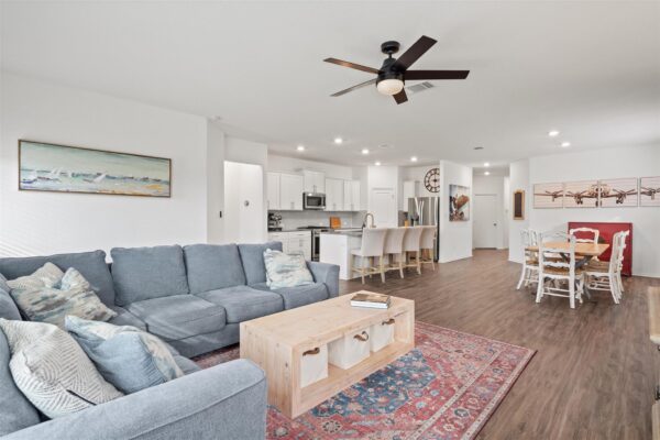 424 Wolf Springs Rd, Georgetown