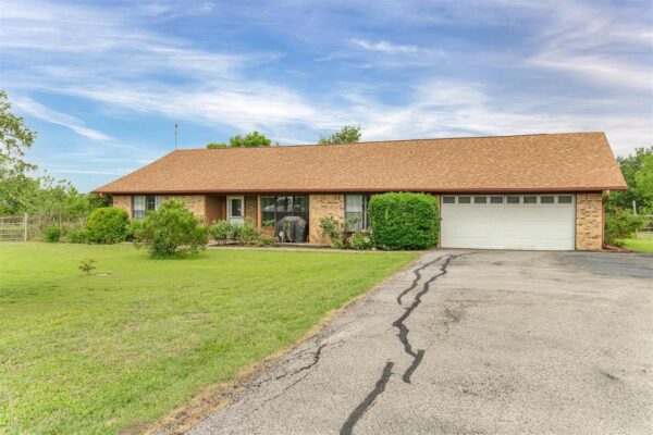 12800 Quarterhorse Dr, Elgin