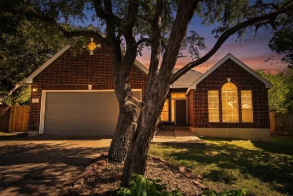 1809 Bent Oak Cv, Leander