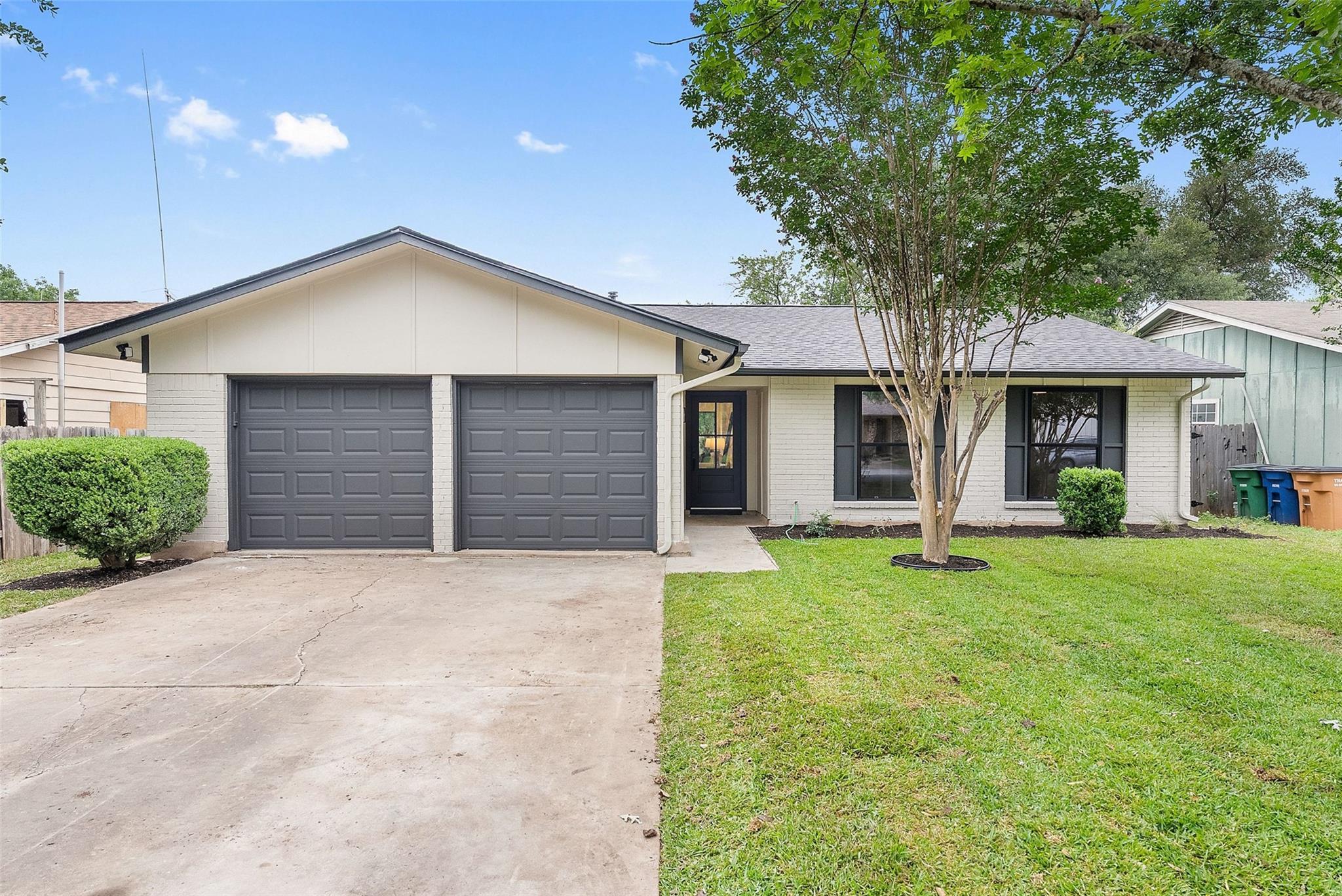 7903 Woodcroft Dr, Austin, TX 78749