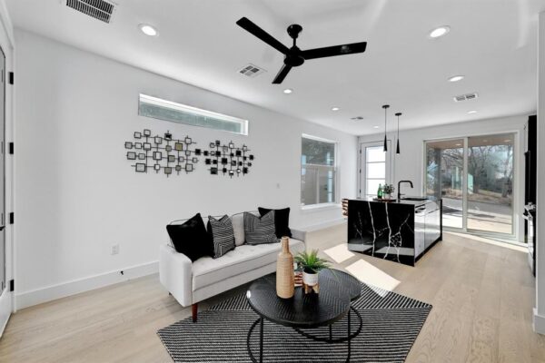 1117 Lawson Ln #2, Austin