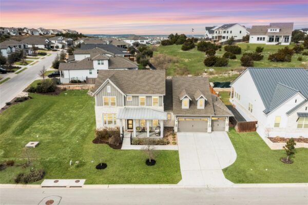121 Starfire Dr, Dripping Springs
