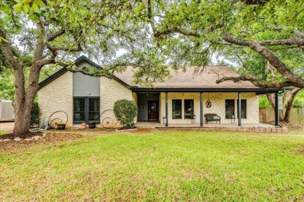 336 Primrose Dr, Kyle