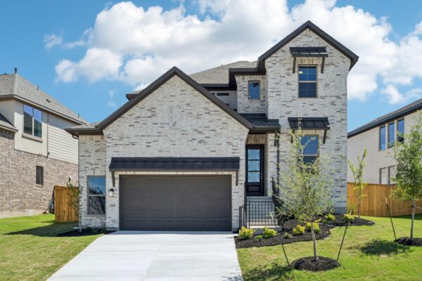 269 Prickly Poppy Loop, Kyle