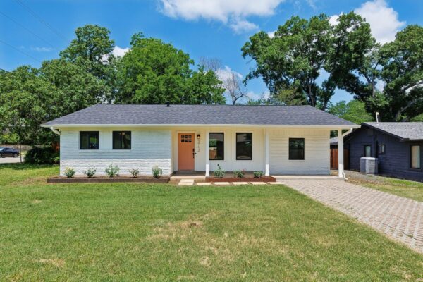 2712 Friar Tuck Ln, Austin