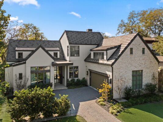 2203 Greenlee Dr, Austin