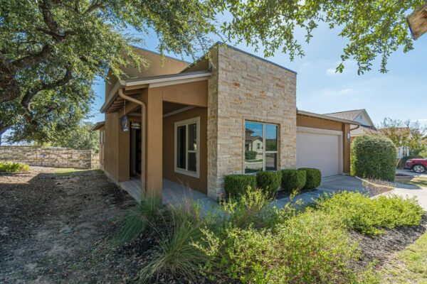 220 Jumping Laurel St, San Marcos