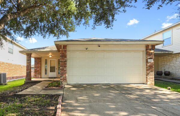 12804 Dwight Eisenhower St, Manor