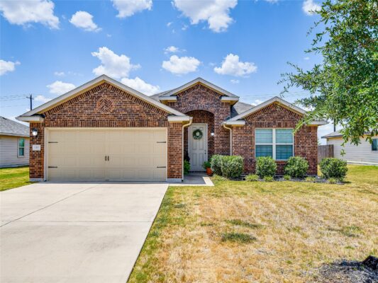 130 Sunshine Ln, Kyle