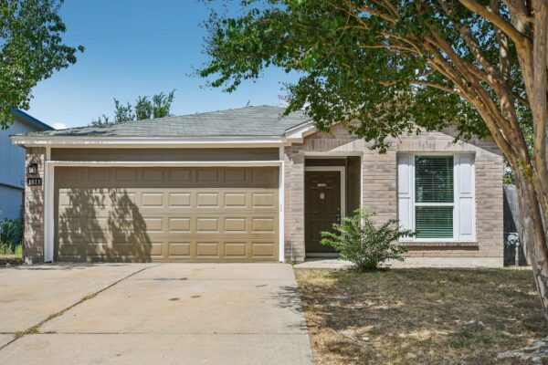 1611 Lantern Light Dr, Round Rock