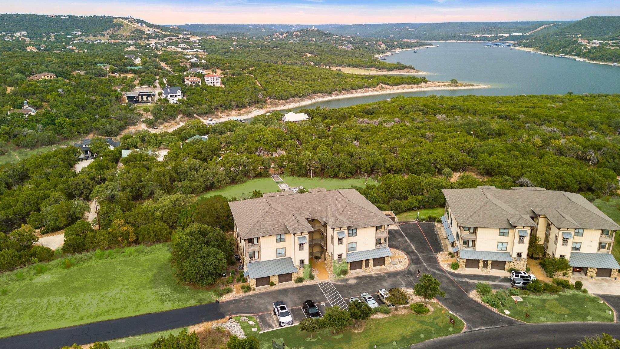 17800 Edgewood Way #202, Jonestown, TX 78645