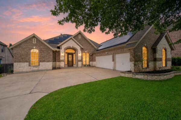 2821 Cool River Loop, Round Rock