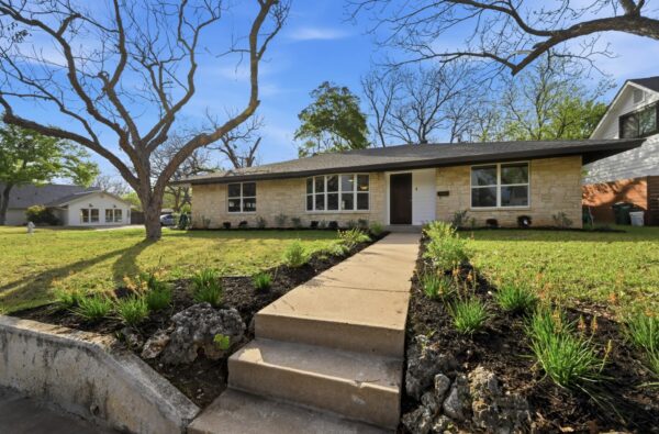 5301 Buffalo Pass, Austin