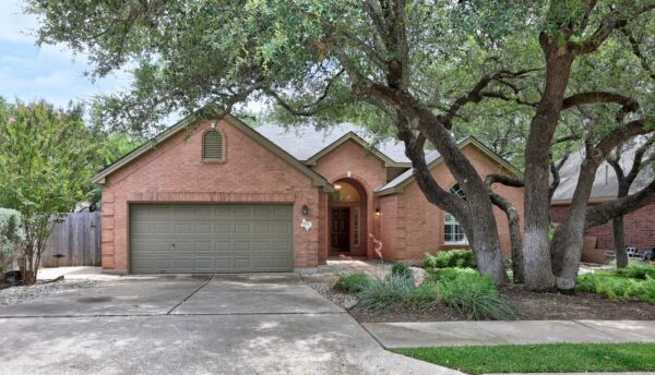 902 SAVANNA Ln, Cedar Park