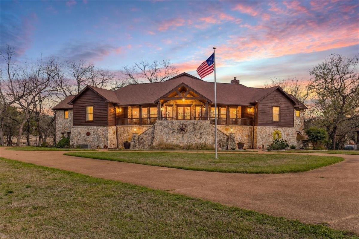 130 Water Park Rd, Wimberley, TX 78676