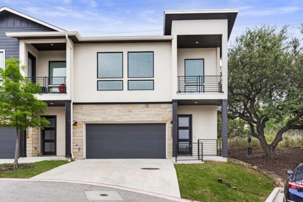 2050 Lohmans Spur Rd #2005, Lakeway