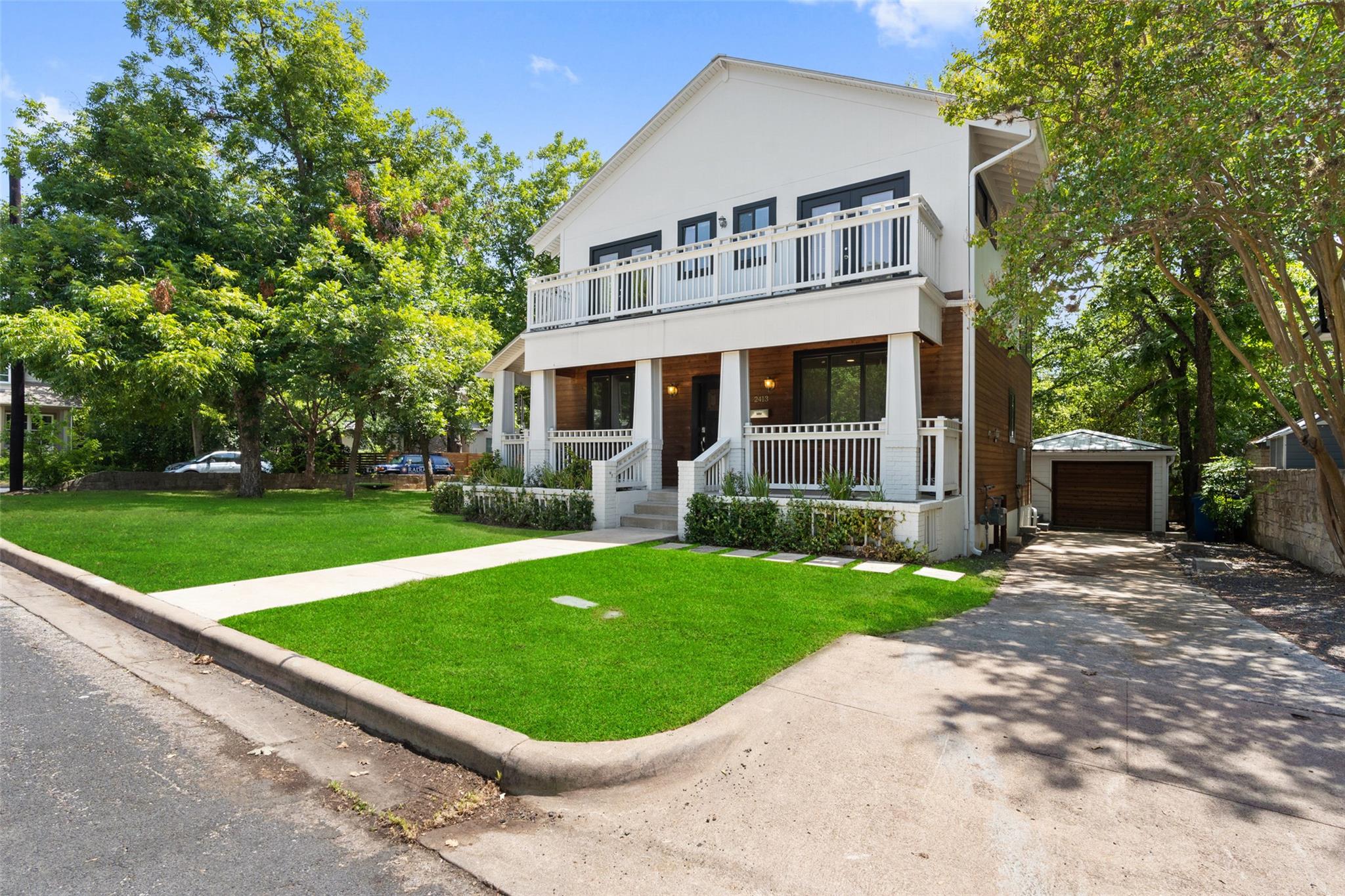 2413 Sharon Ln, Austin, TX 78703