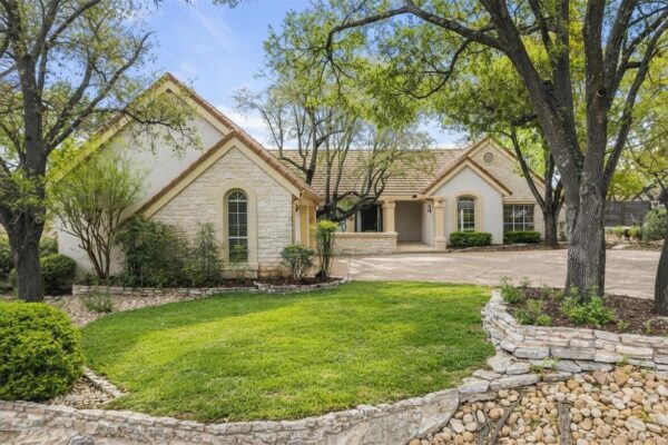 120 Royal Oak Ln, Lakeway