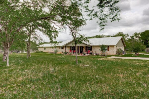 500 Buckaroo Trl, Buda