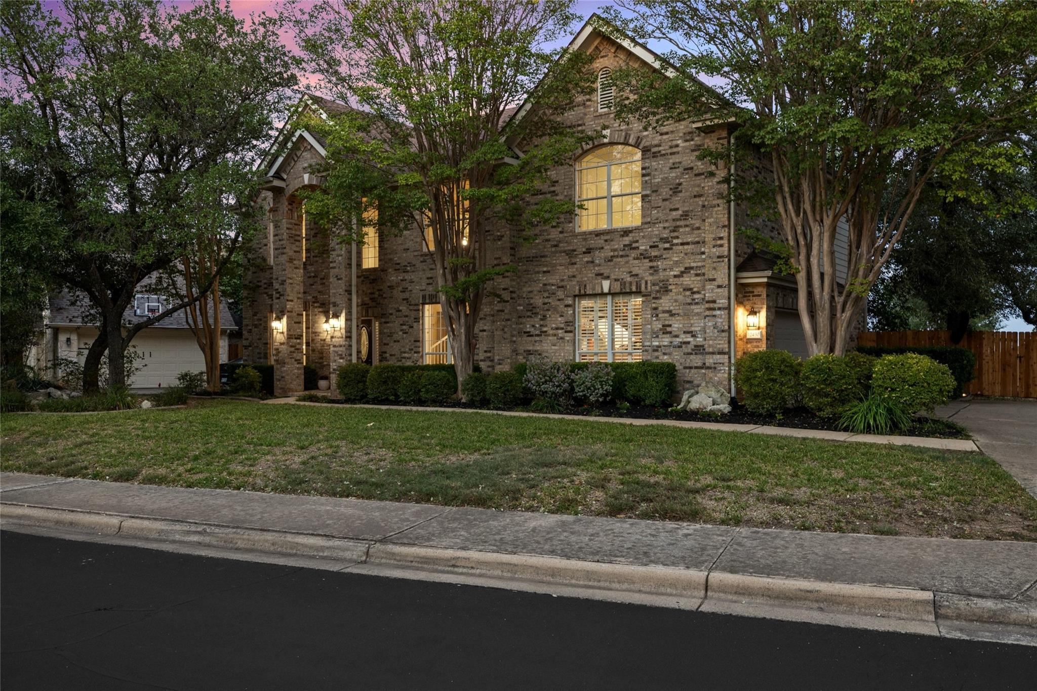 12430 Fairfax Ridge Pl, Austin, TX 78738