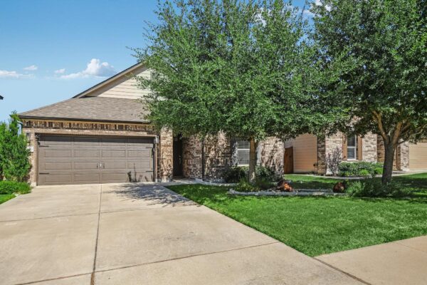 13820 Lyndon B Johnson St, Manor