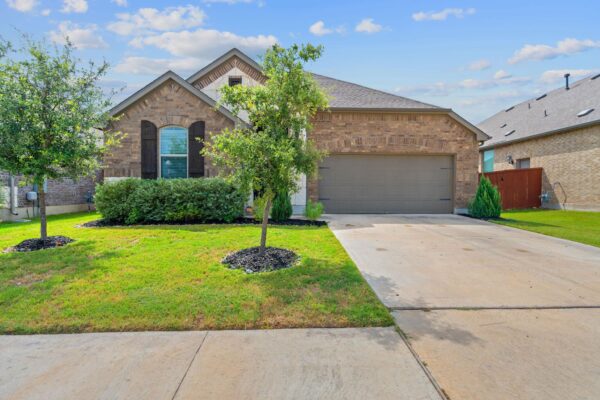 213 Treasure Trove Path, Kyle