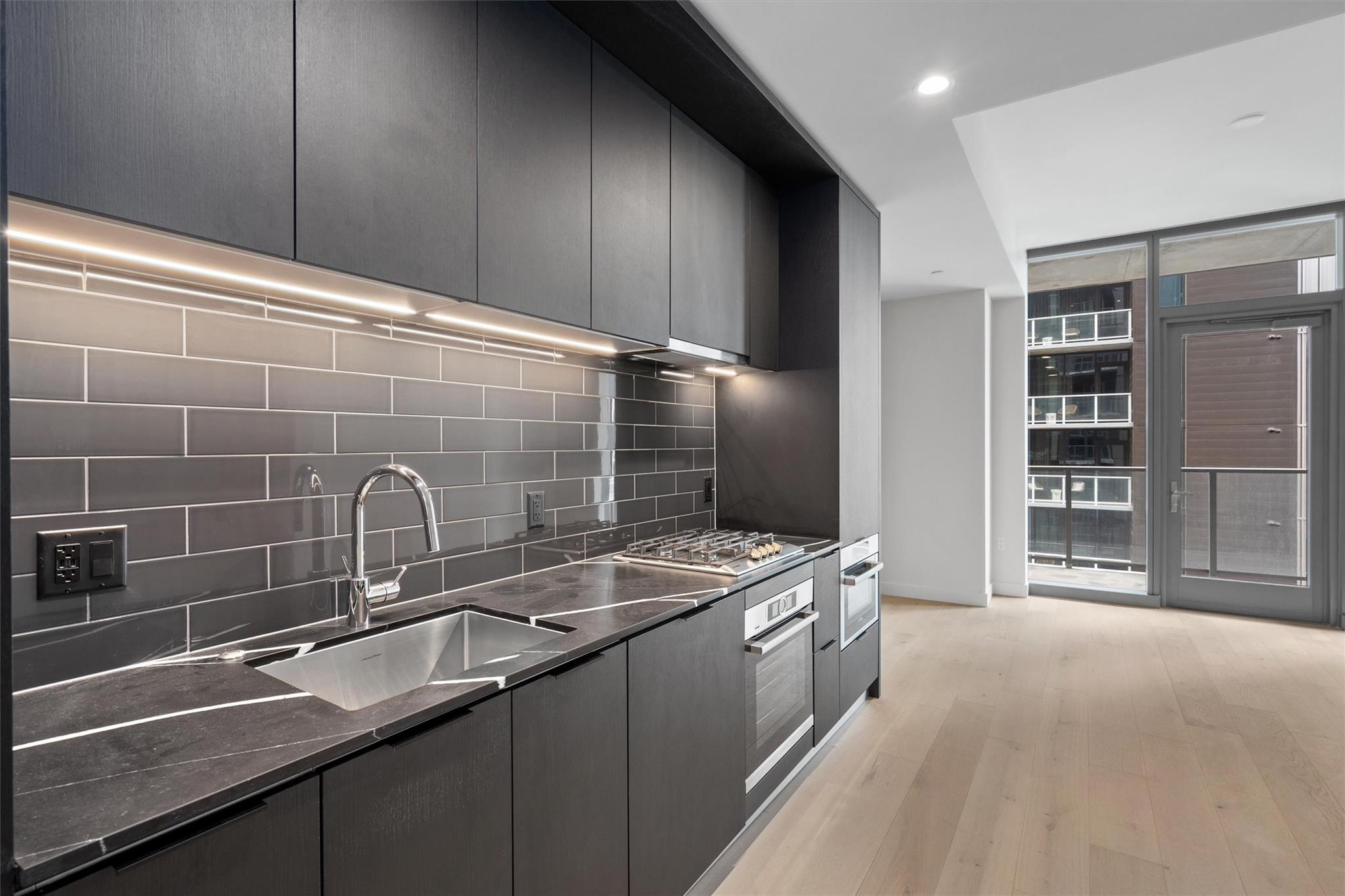 44 East Ave #2306, Austin, TX 78701