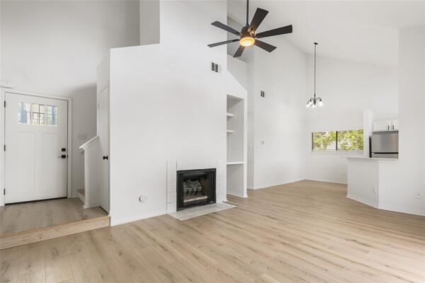 923 E 41st St #201, Austin