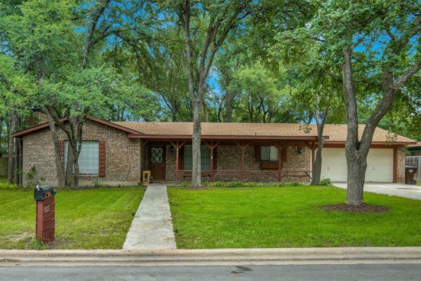 605 Quail Creek Dr, Round Rock