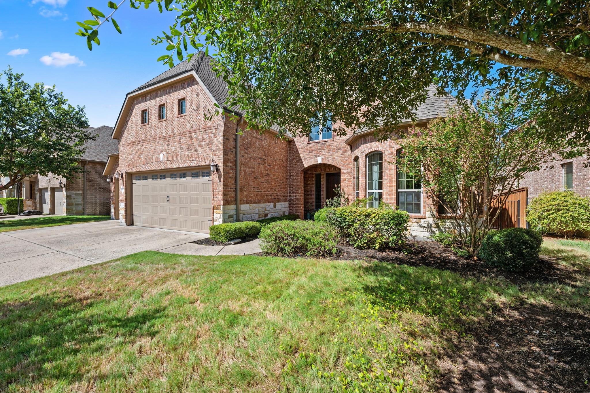 8808 Flycatcher Ct, Austin, TX 78738