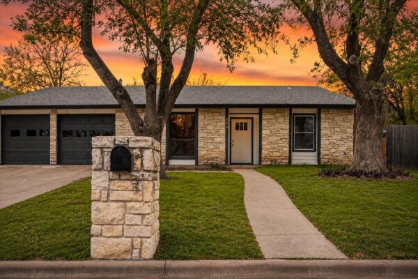 502 Pintail Ln, Taylor