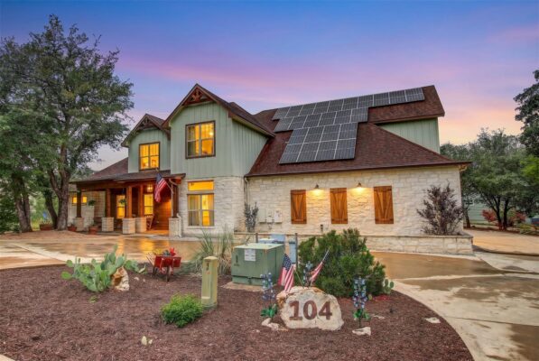 104 Kendall Rd, Spicewood