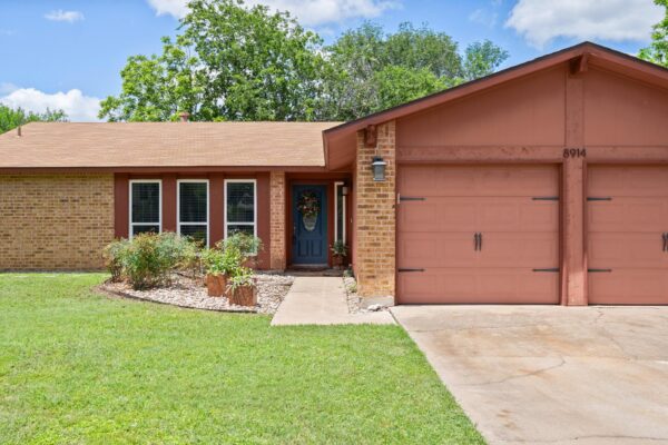 8914 Sparkling Creek Dr, Austin