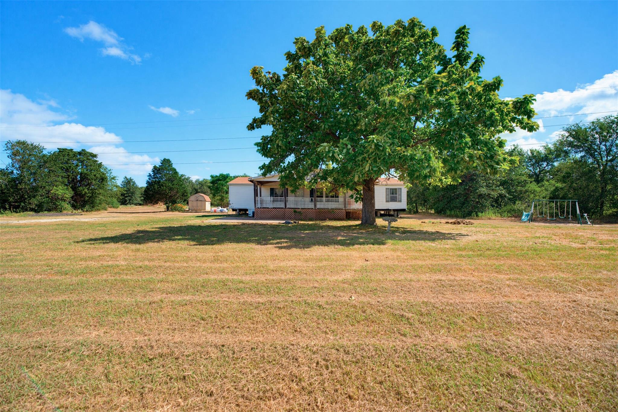 114 Pleasant Grove Loop, Elgin, TX 78621