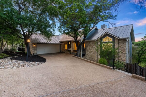 123 Top O The Lake Dr, Lakeway
