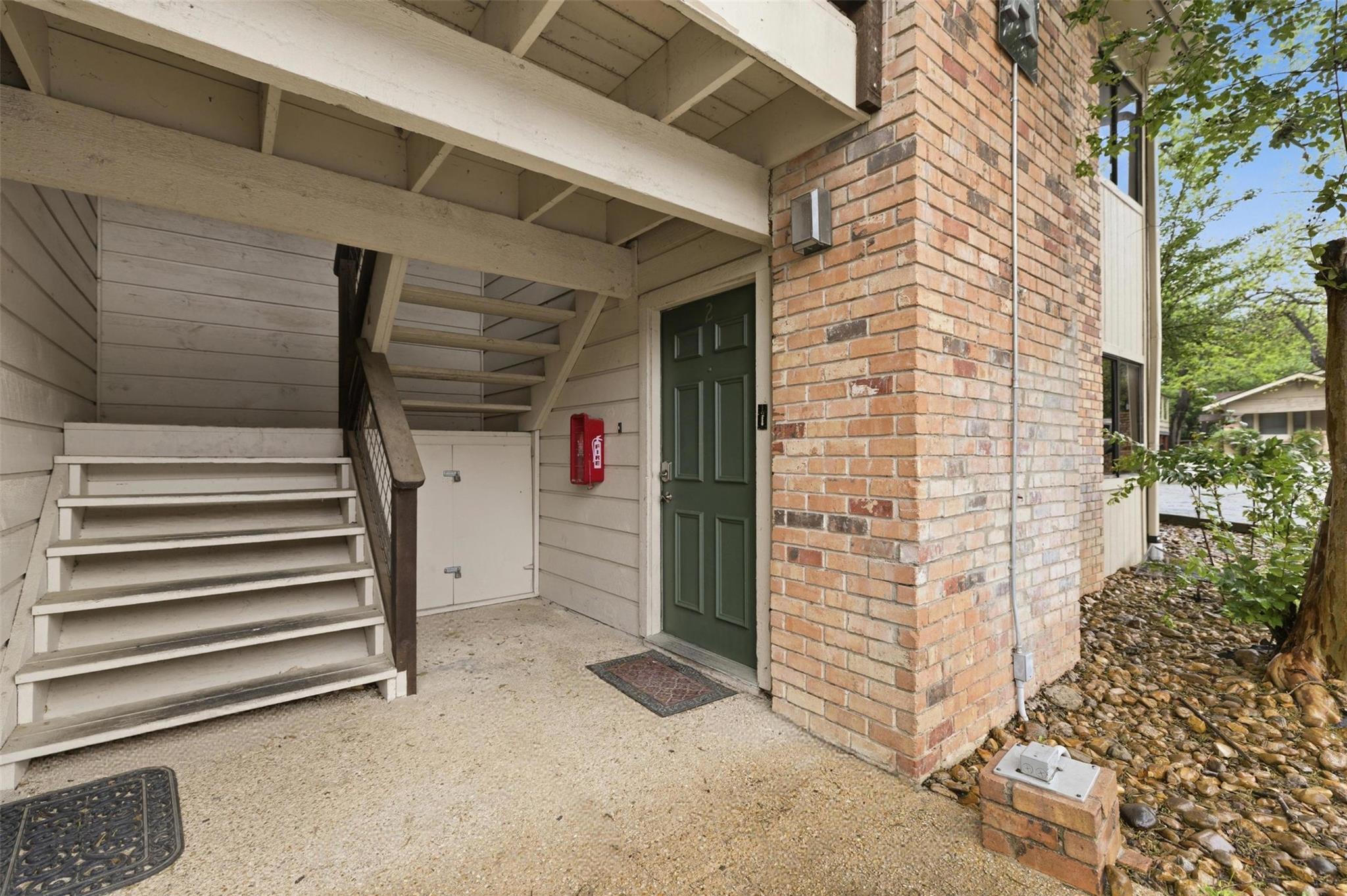 421 W San Antonio St #A2, San Marcos, TX 78666